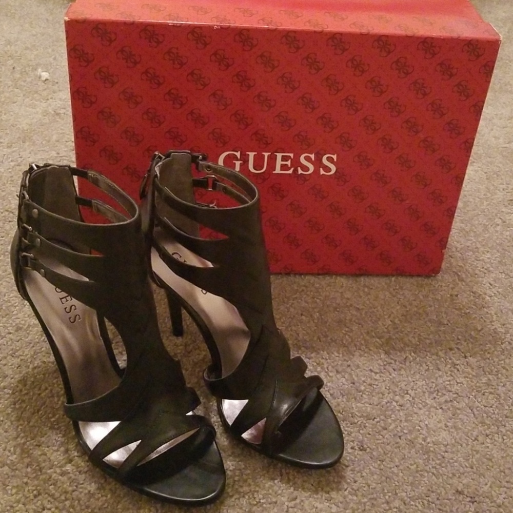 Guess black leather heels size 7